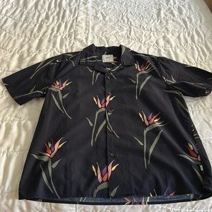 Katin Hawaiian Camp Shirt. Med. Dark navy with all-over floral print. Like new